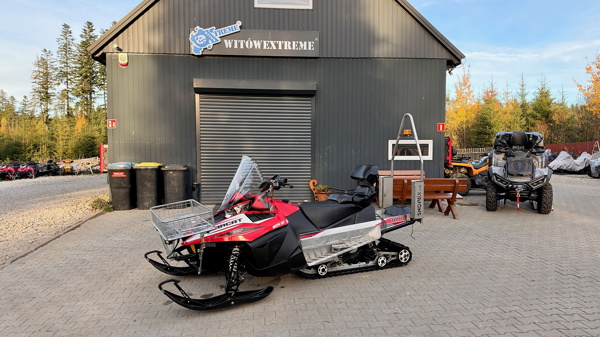  - SKUTERY ŚNIEŻNE Arctic Cat Bearcat 7000 XT II