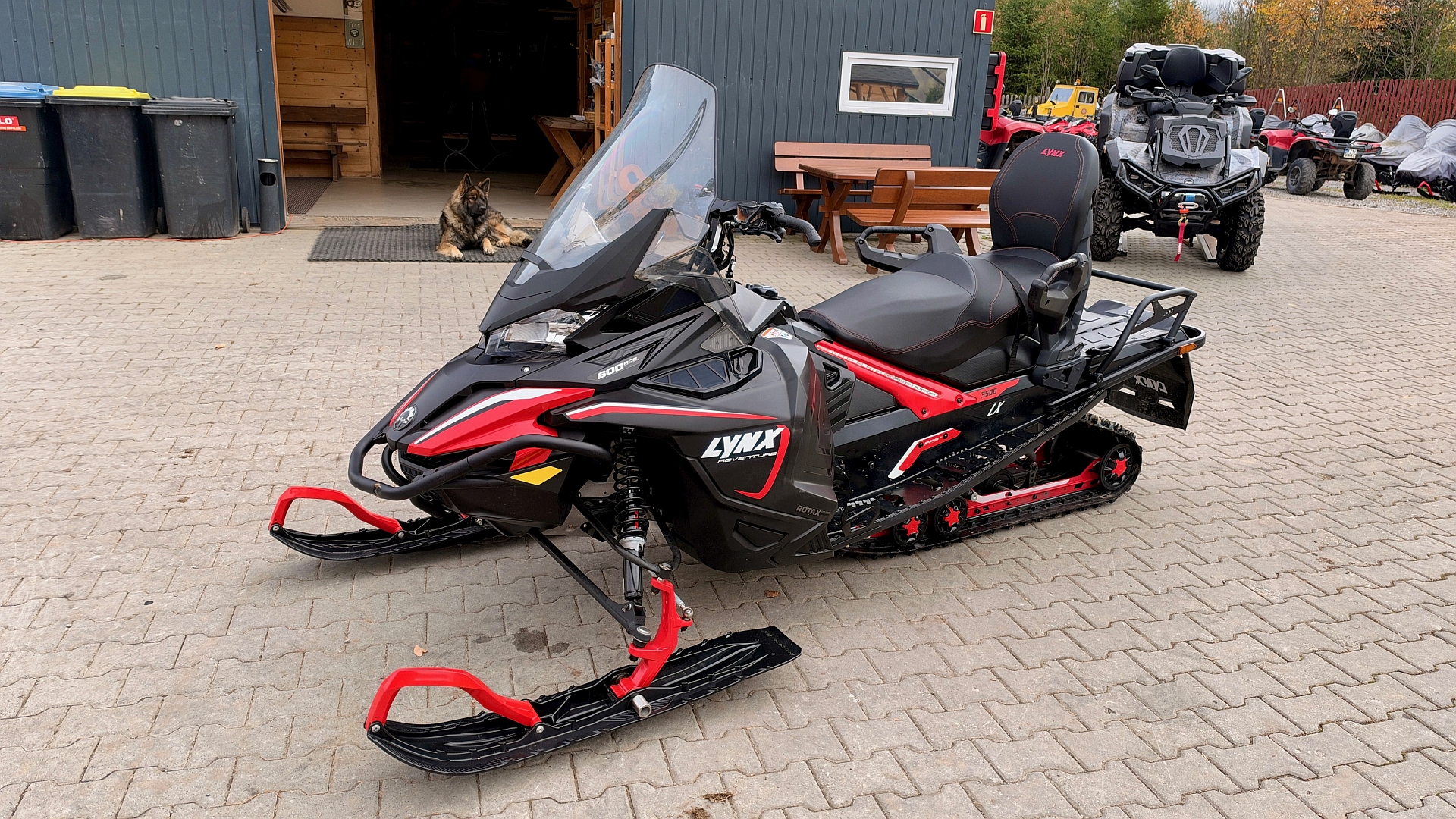  - SKUTERY ŚNIEŻNE Skuter śnieżny BRP Lynx Adventure LX 600 ACE II